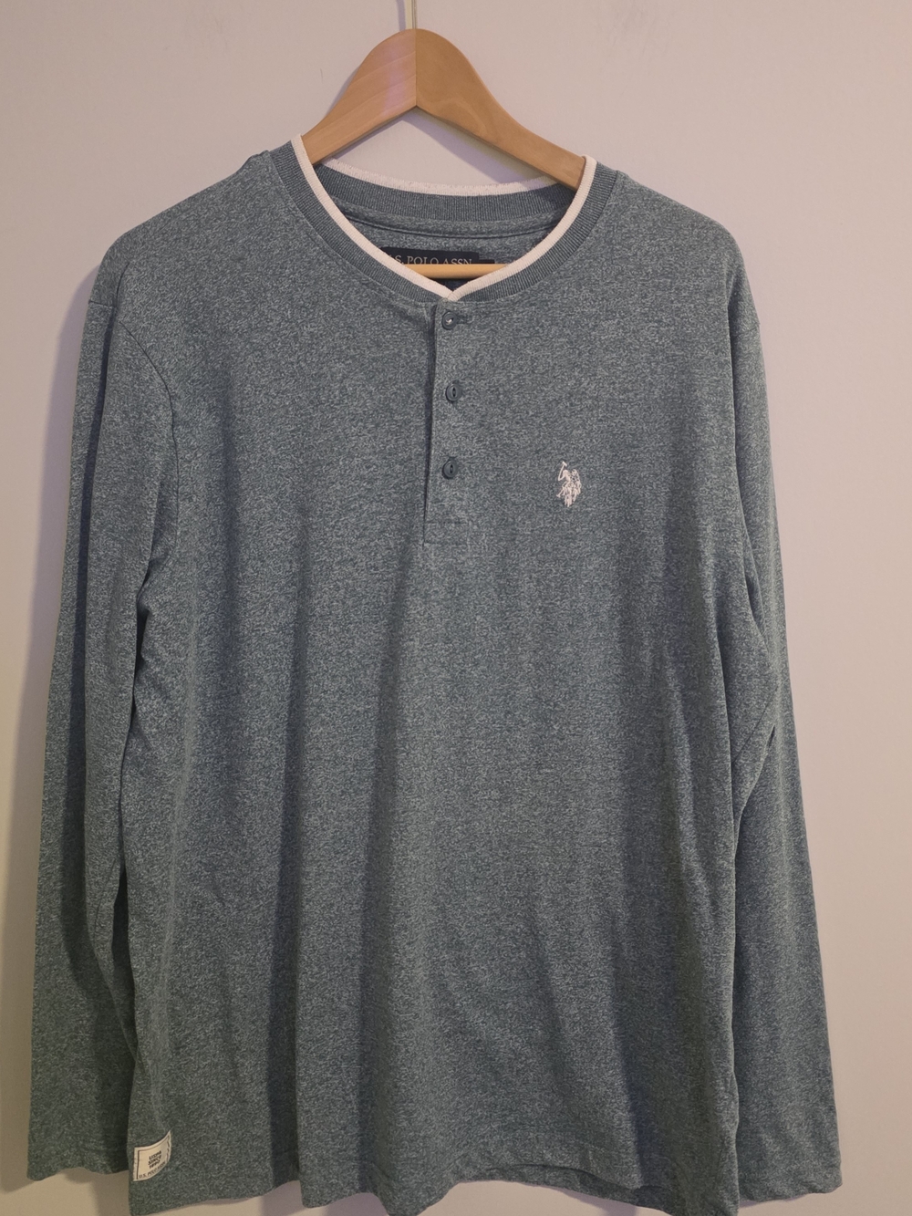 U.S. Polo Assn. Men’s L Blue Heather Long Sleeve Henley Shirt